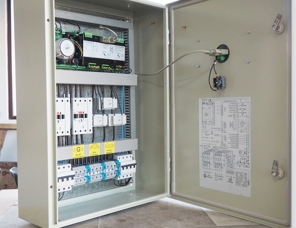 PURCHASE AUTOMATIC MAINS FAILURE PANEL